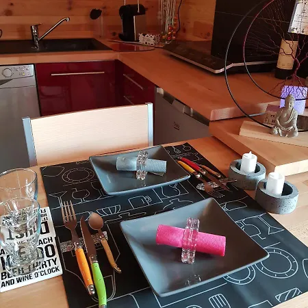 Aubrac לינה וארוחת בוקר